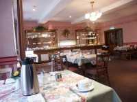 Hotellets frukostmatsal